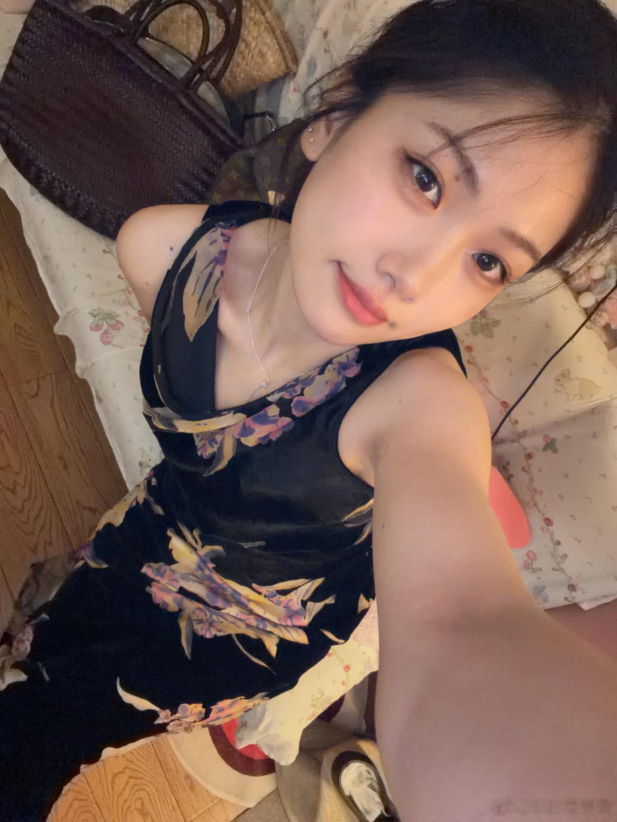 今日做溫婉小可愛～ 