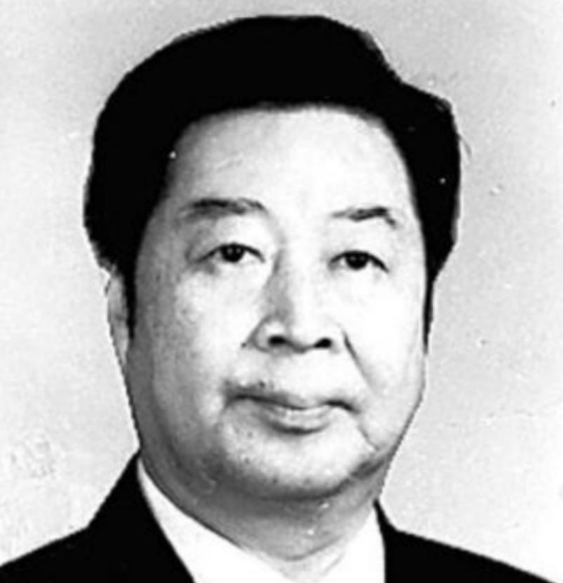 1990年，湖南省委副书记家中被盗，窃贼只带走了4000元现金和两条香烟，警方的
