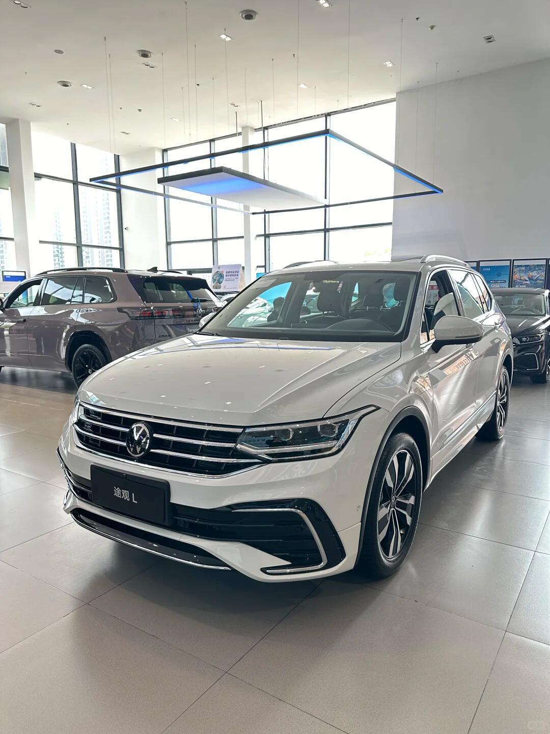 大众途观：新车VS二手车，怎么选？
首先如果你预算有限——选择二手最合适！
如果