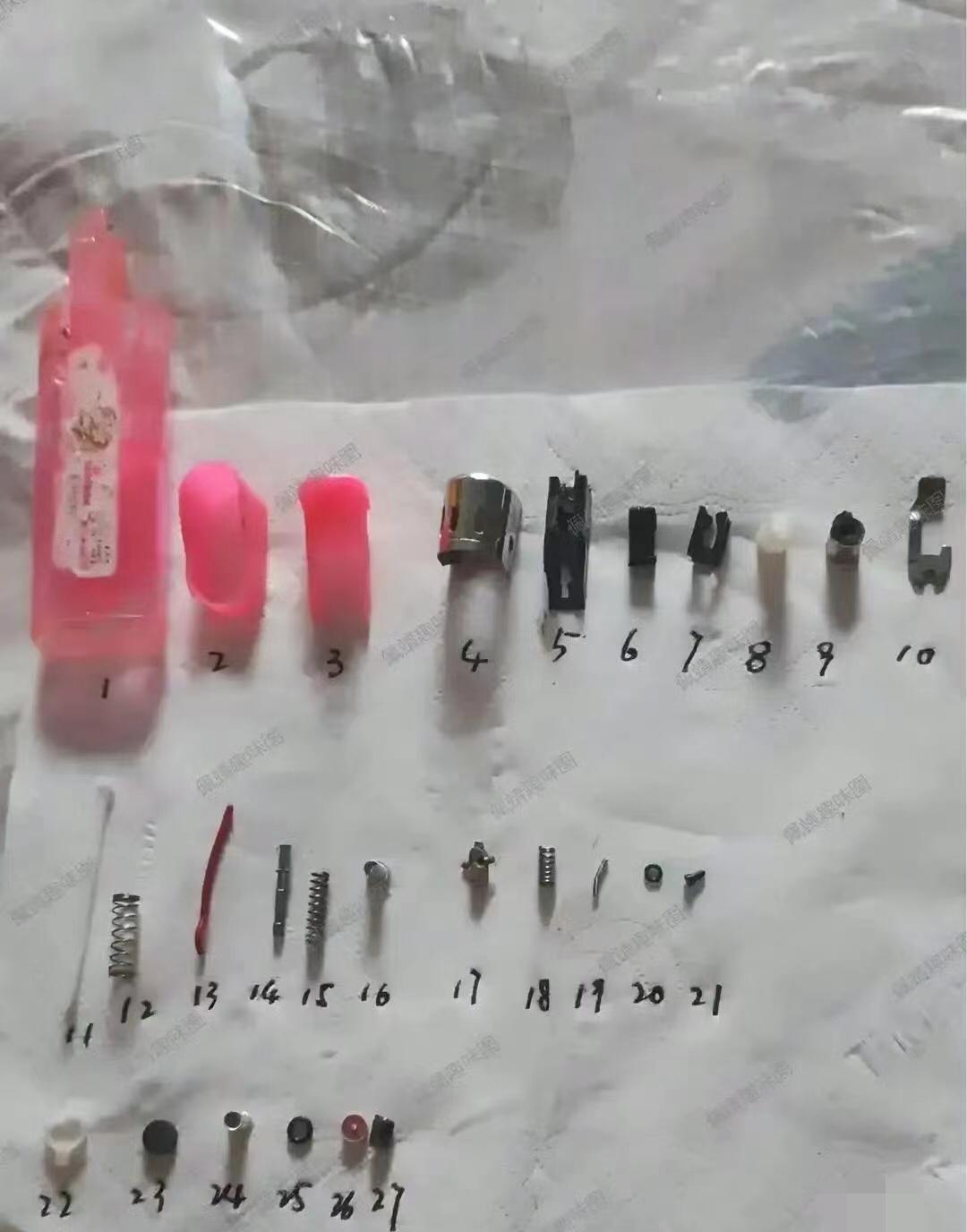 一个打火机居然有这个多零件，这买一块钱能够成本吗？