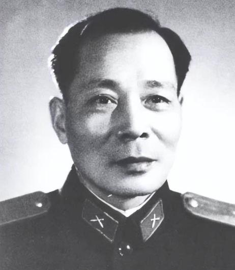 解放战争中，谁起义对蒋介石打击最大？既不是傅作义，更非陈明仁

1948年底，淮