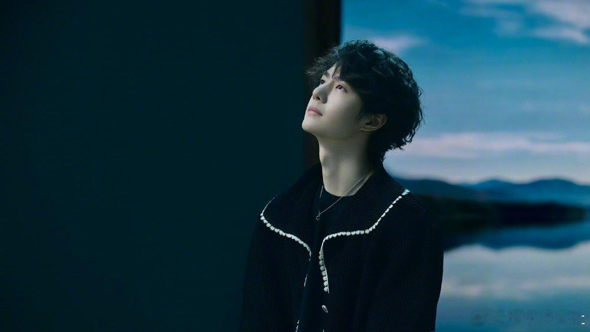 王一博哥哥的开工图，状态不错嘛！｜王一博 