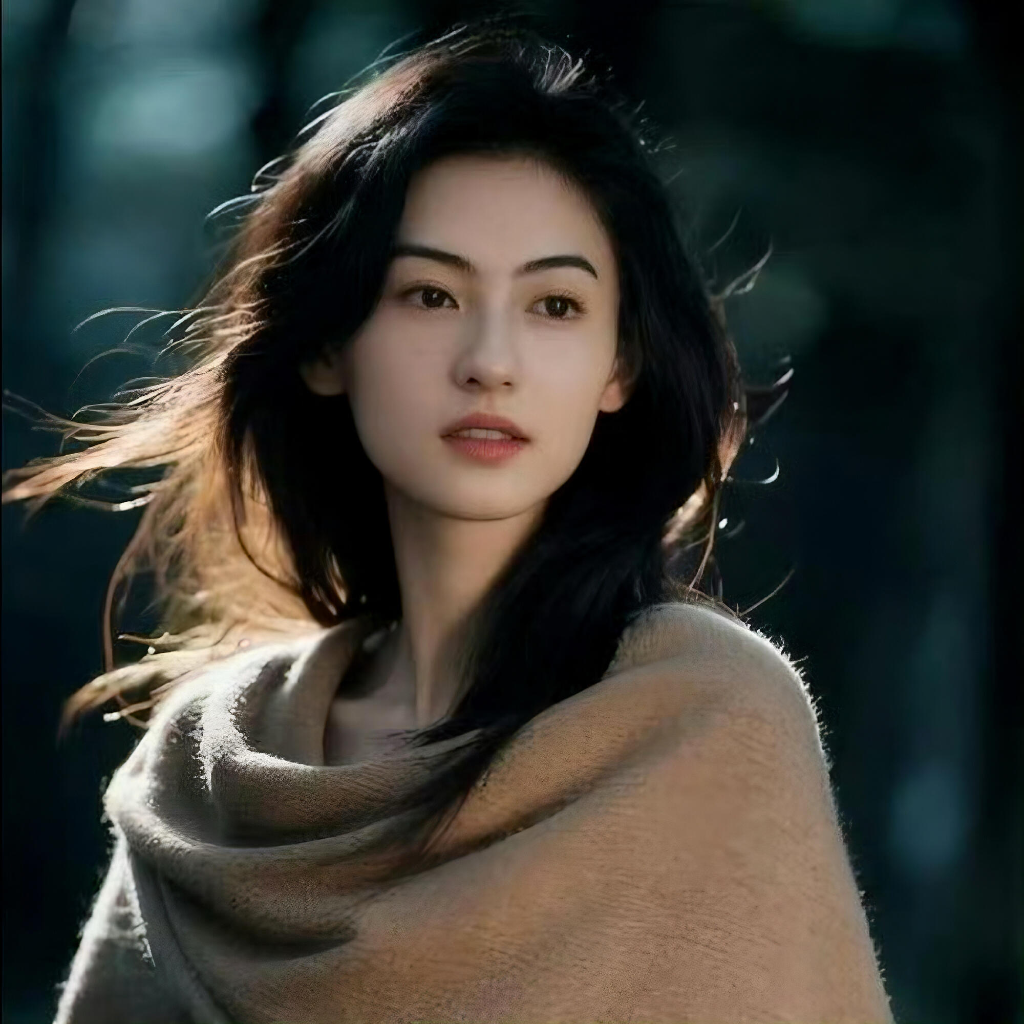 张柏芝开灯瞬间 惊艳 美到需要掐人中的程度，张柏芝你是第一个。灯亮的那一刻，我承