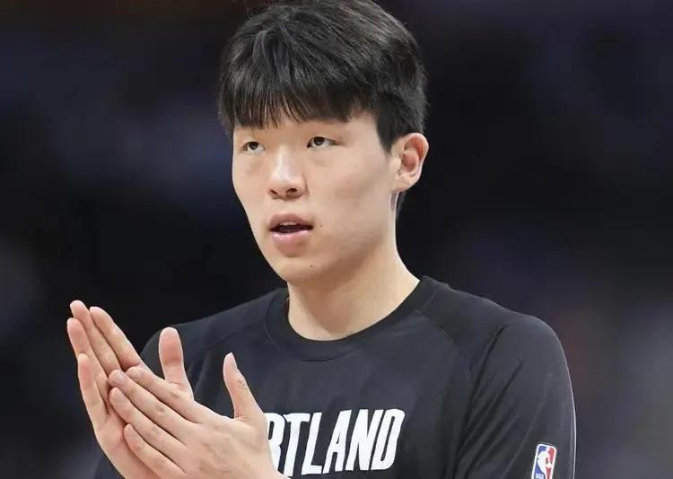 杨瀚森在NBA夏季联赛的一场球，把身价又打了回来。
在国家队世预赛上的表现，有人