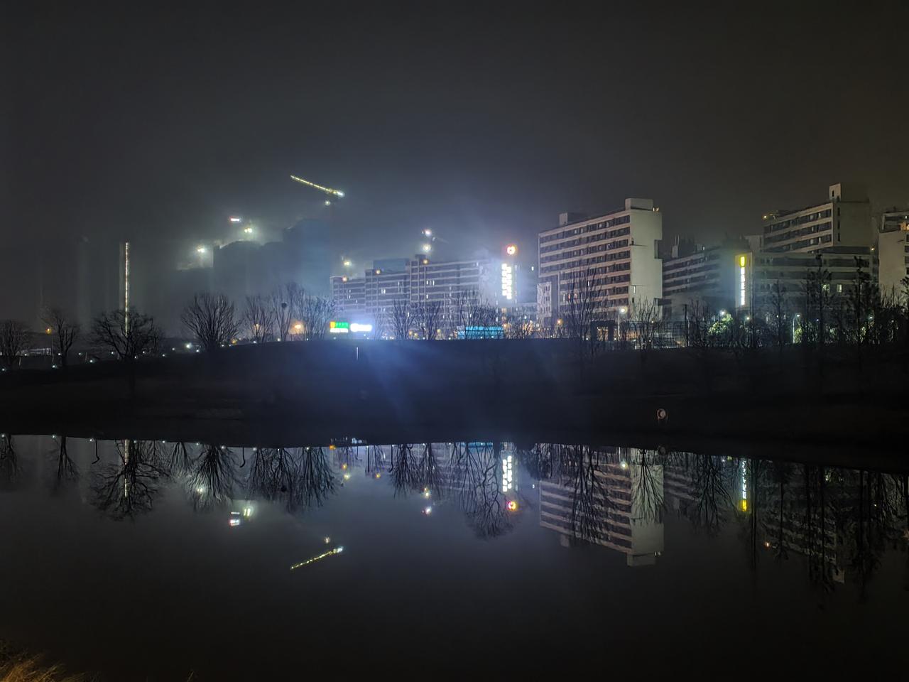 晒图笔记大赛夜幕降临，星河璀璨，万马崩腾，策马扬鞭，无论男女老少，兄弟，姐妹，致