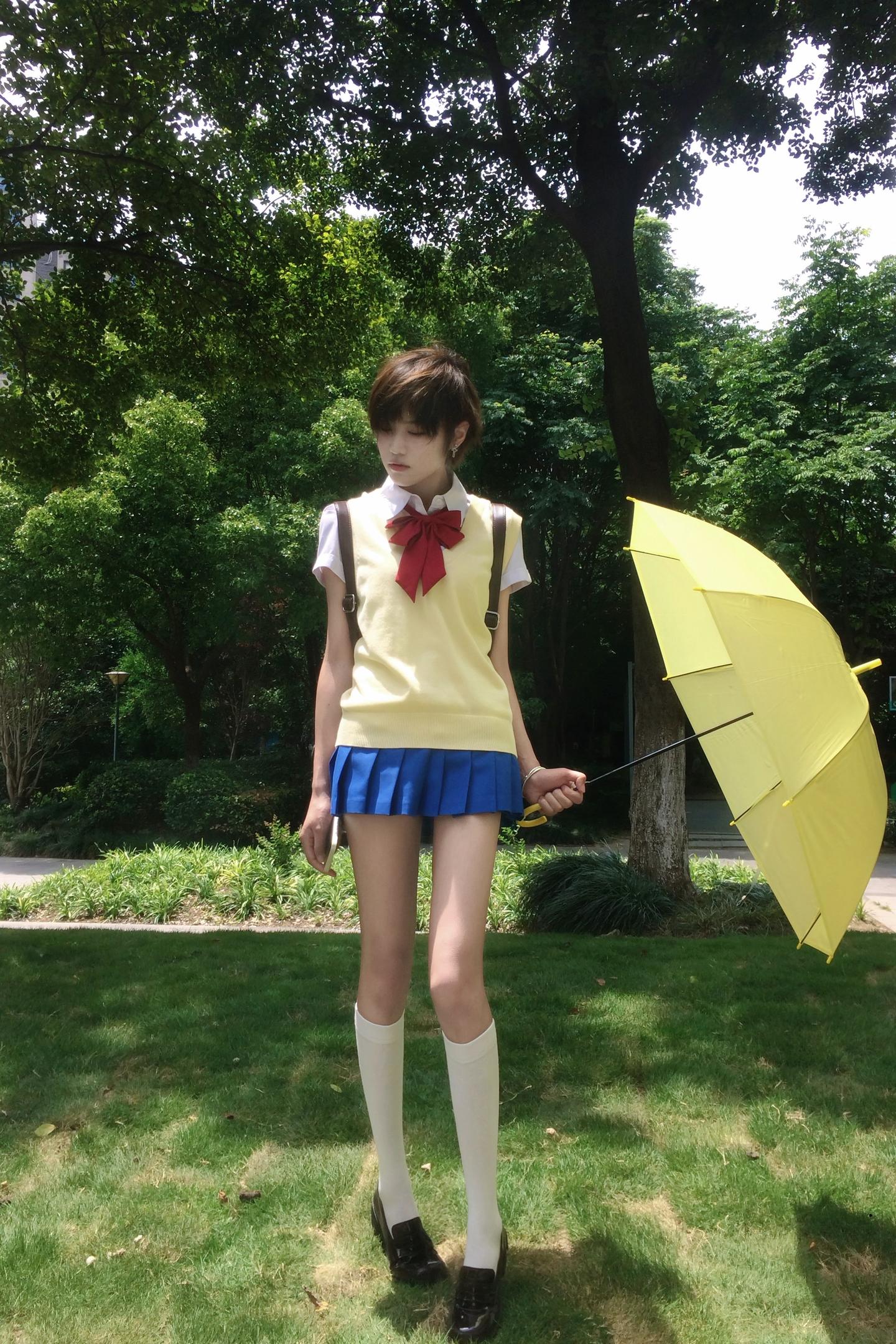 淡淡的日系。