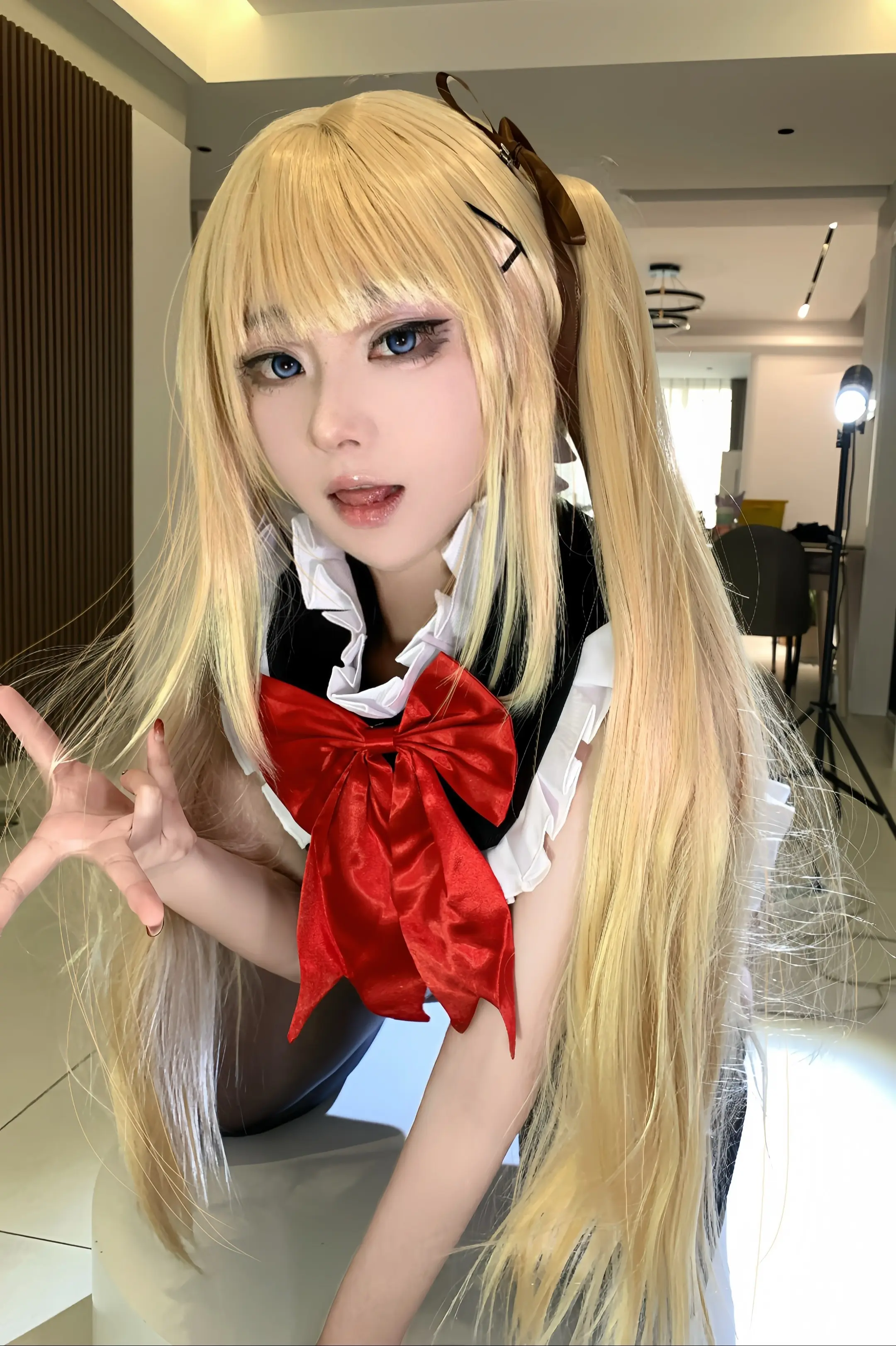 玛莉罗斯