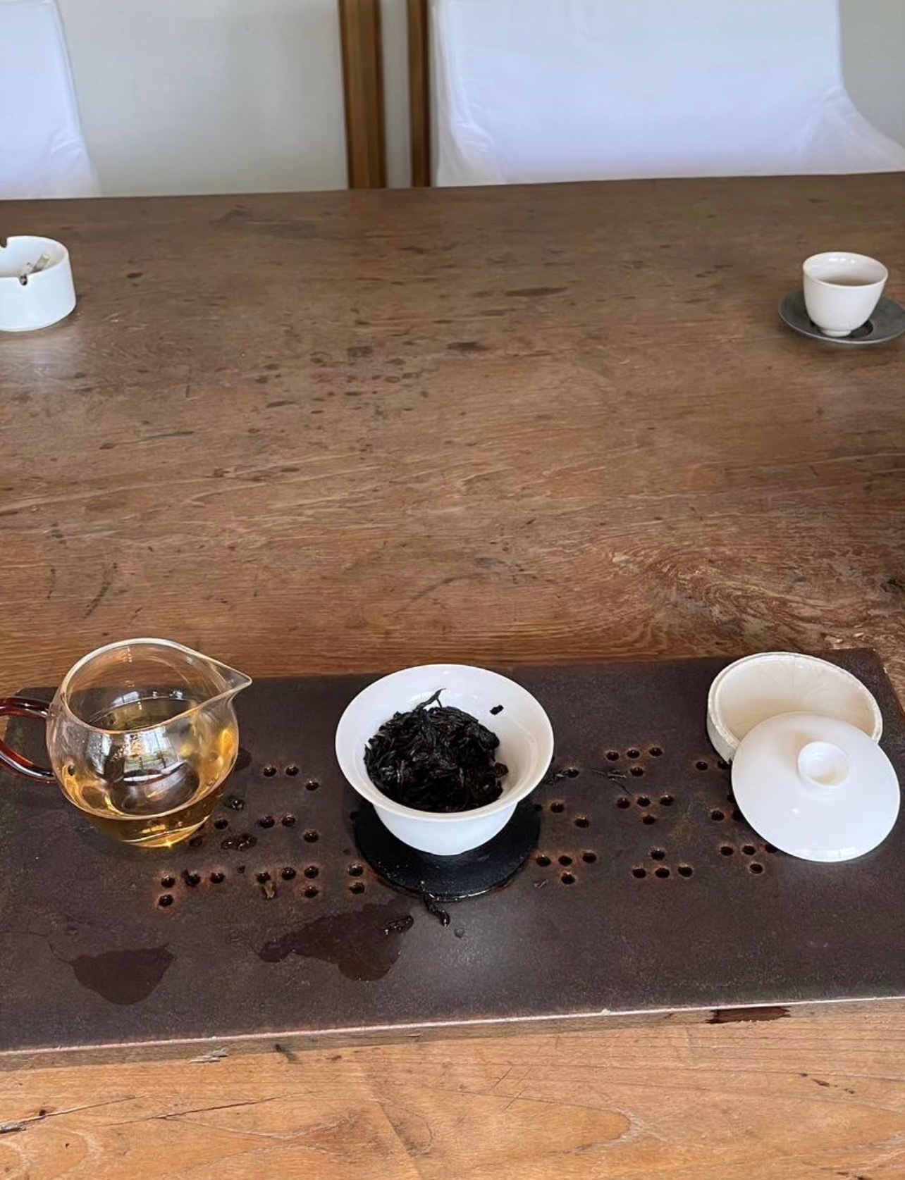 茶道  喝茶，终究是一种生活方式。仪式可繁可简，心意却始终相通。 