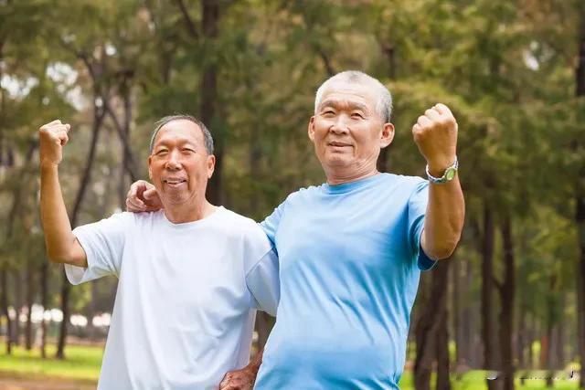 经验告诉我，和频率相似的人在一起，无需有强大的磁场，通过时间的磨合，会自然产生相