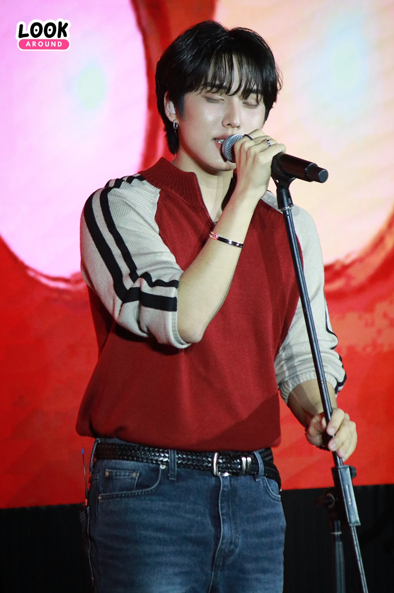jacob裴俊英[超话]❄️多伦多初雪裴俊英 📸 260919 JACOB 1