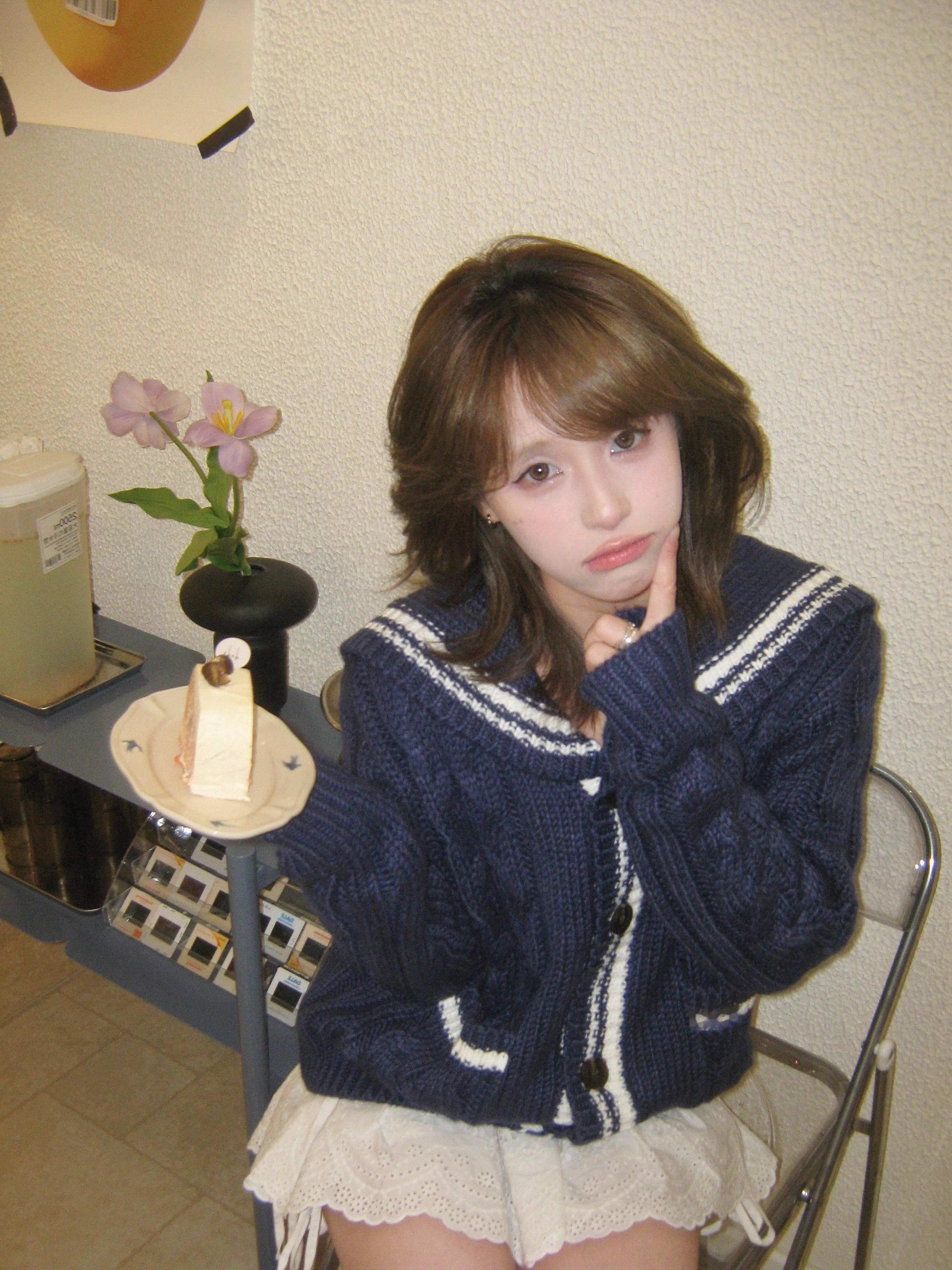 有蛋糕的约会才是最有意思的吧！(｡ ˇ‸ˇ ｡) 