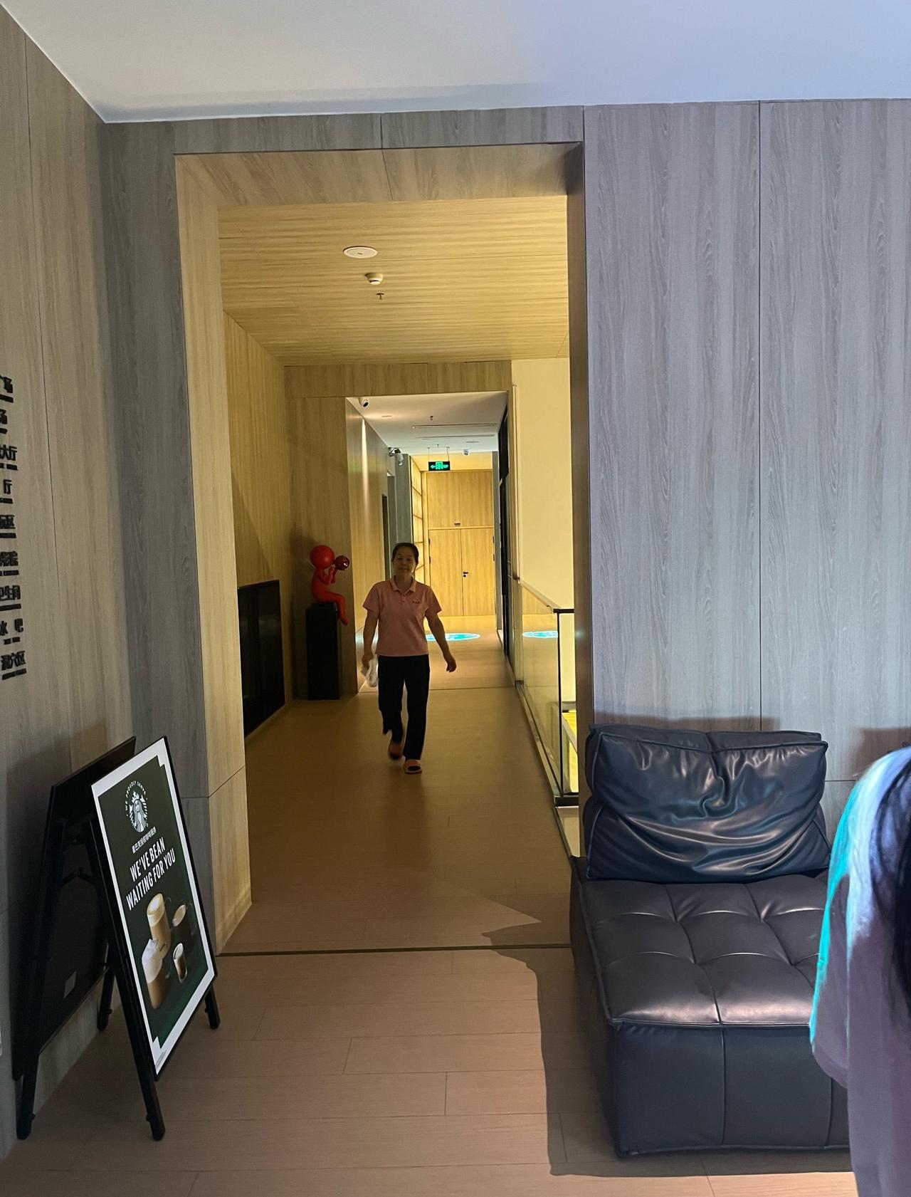 环境非常好，服务也非常到位，非常放松，值得二次回购