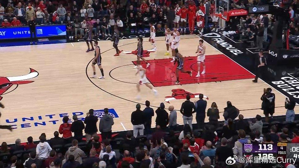 公牛开赛4连胜上升东部第一，送国王3连败。国王队人均知名人物，却没有找到出路。布