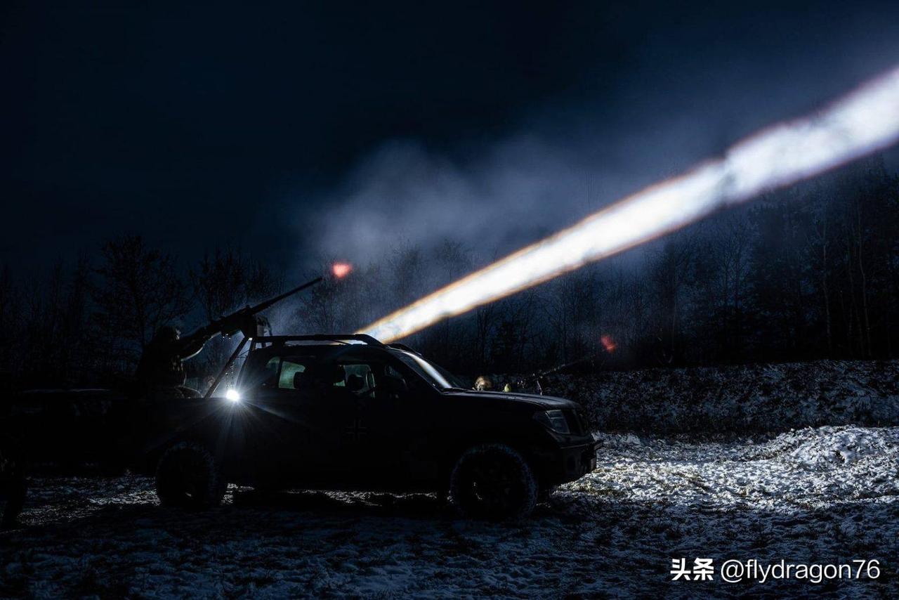 🇺🇦乌克兰国防部长米哈伊洛·费多罗夫报告称，去年底启动的旨在让私营部门参与防