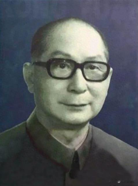 1957年，传奇大将李克农，脑溢血昏迷八天，生命垂危。这位从未带兵打仗，在55年