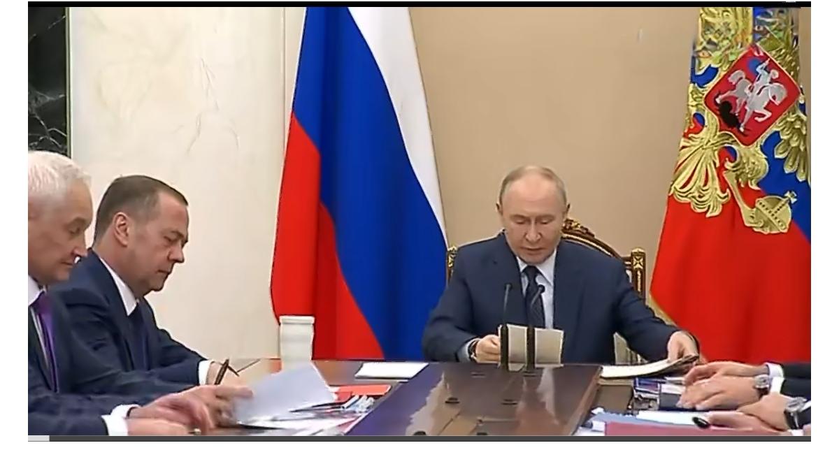 普京表示：俄罗斯军队在特别军事行动中获得了宝贵经验，这些经验正应用于塑造俄罗斯武