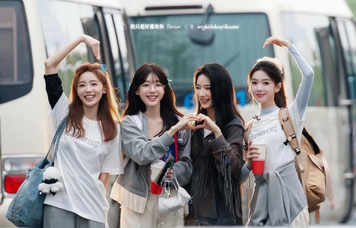 张月代斯徐梦洁陈瑶霍元甲张月、代斯、徐梦洁、陈瑶四位姐姐同台演绎《霍元甲》，颜值