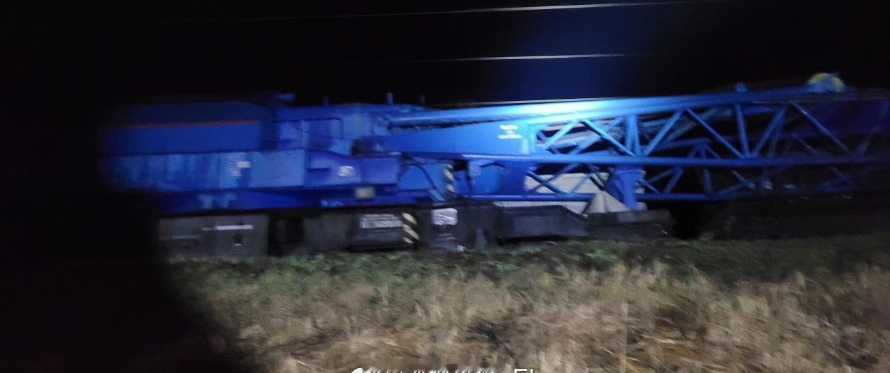 乌克兰北部日托米尔州，俄军无人机袭击导致火车脱轨。

俄乌局势 ​​​