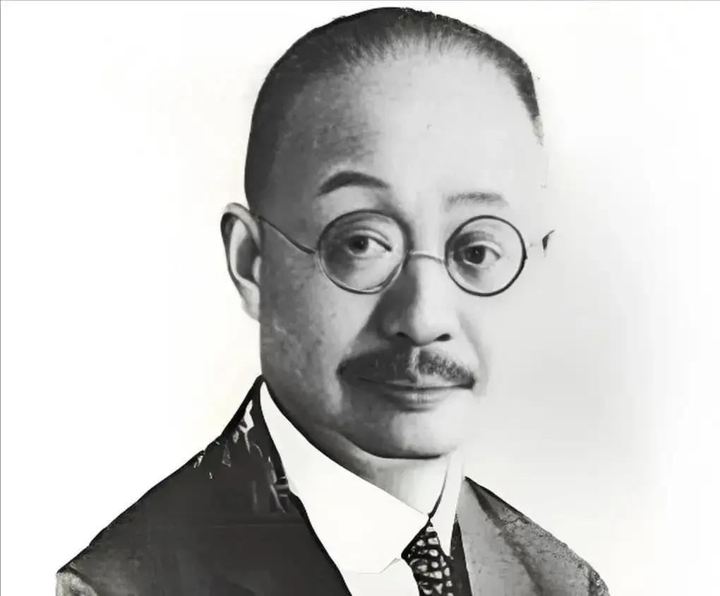 民国有个实业家叫穆藕初，他花了14年时间，亲眼看着身边一群本该大有作为的精英，是