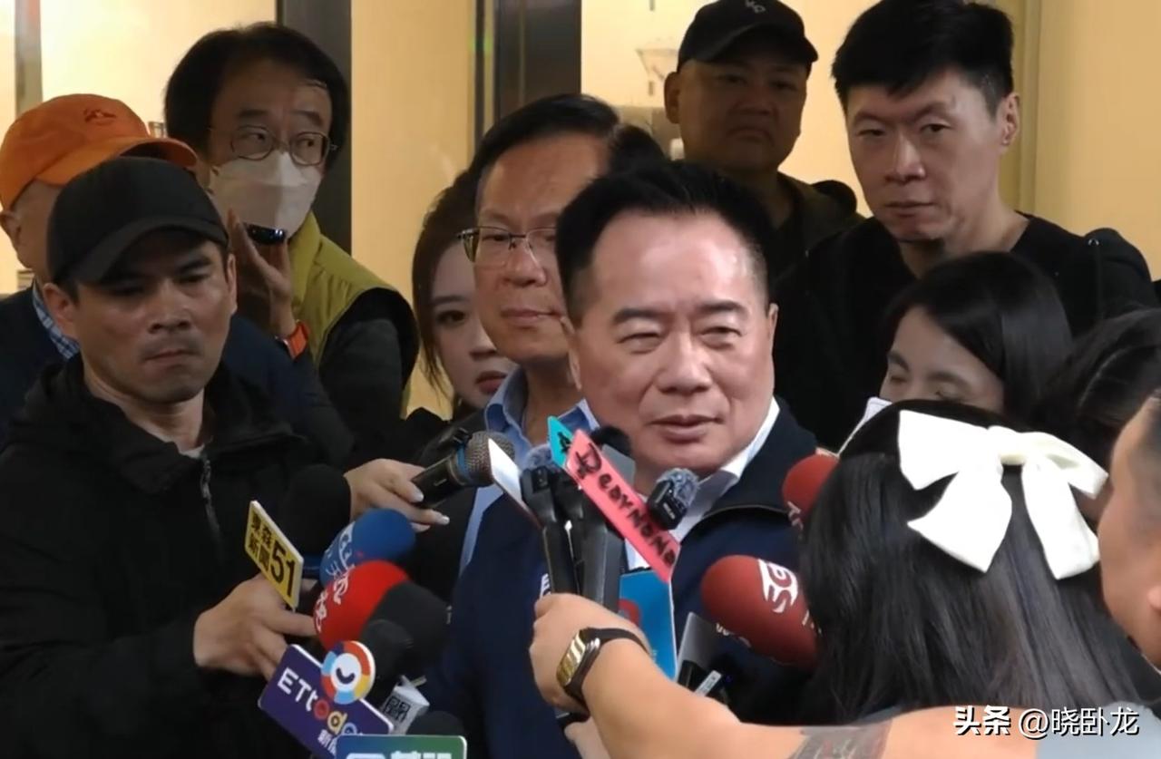 今天（3月27号）上午，在台北地方检察署为蔡正元“送行”的有：馆长、翟翾、柳杰克