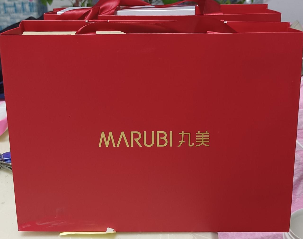 明天女神节，还在纠结没人送礼物？

别把快乐寄托在别人身上！没人送，那就自己买！