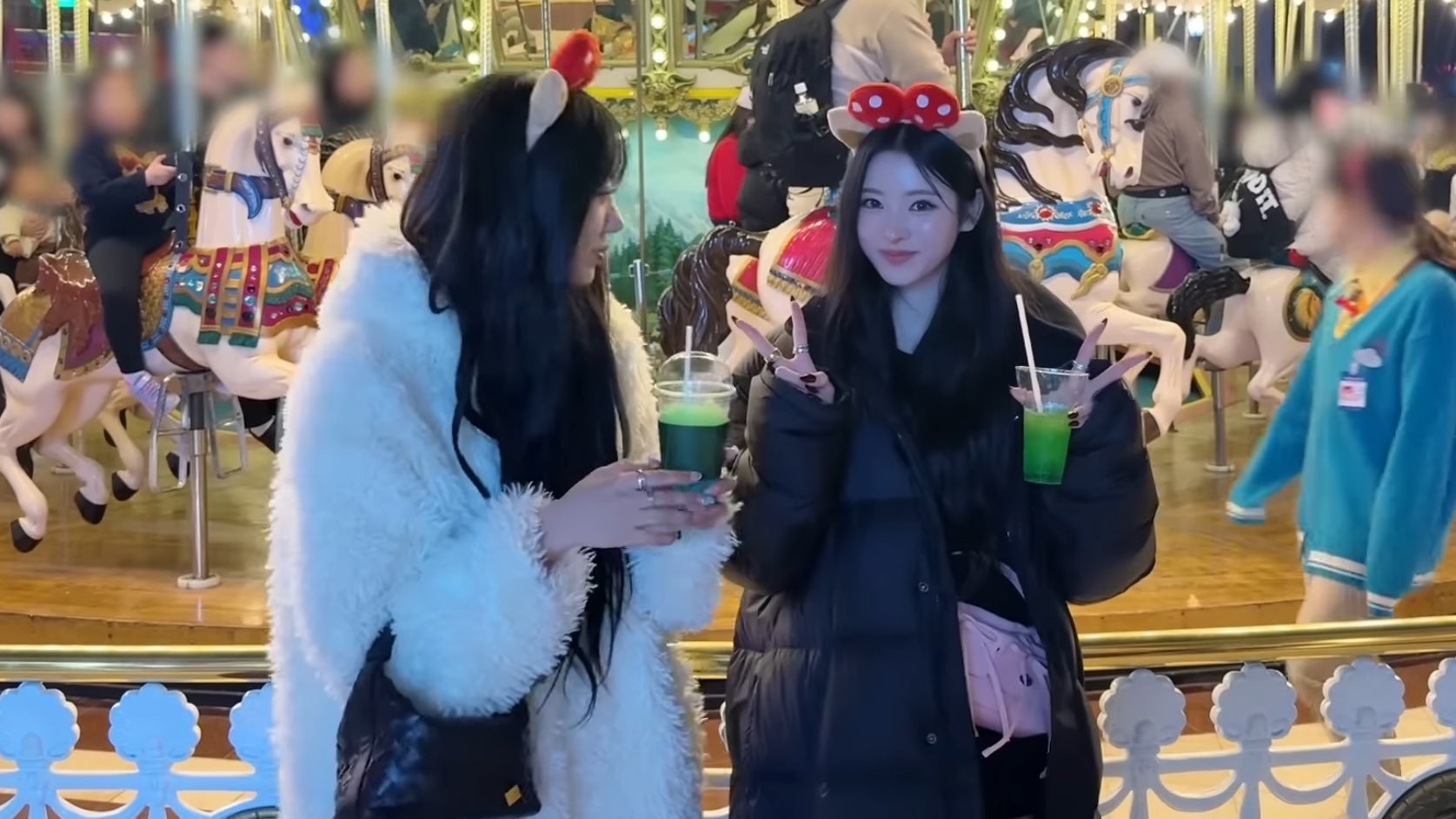 诡秘我们被偷拍了🤩😚💕 