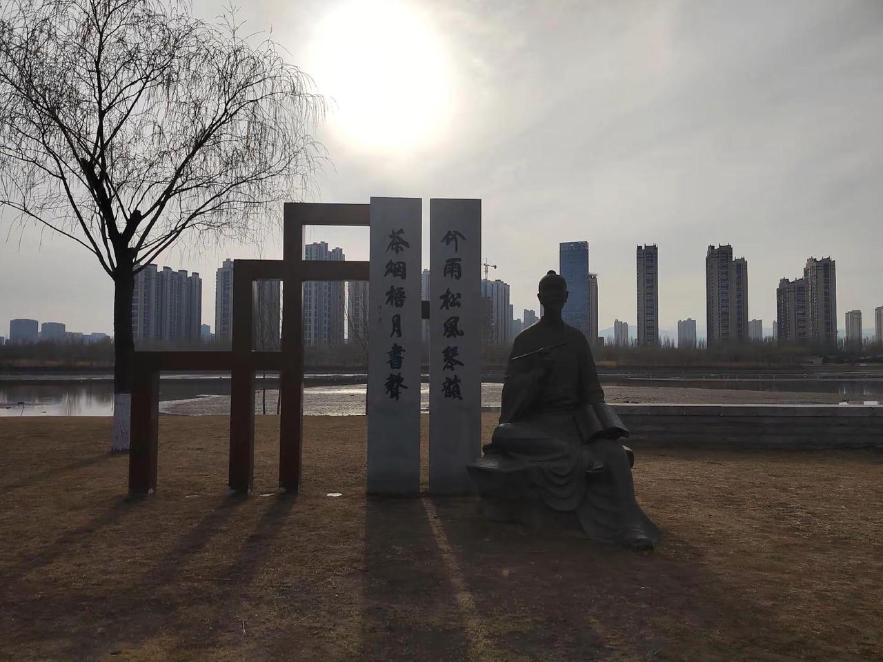 成年人的通透，句句清醒 。➤走自己的路，不慌不忙，修自己的心，默默发光，曲曲折折