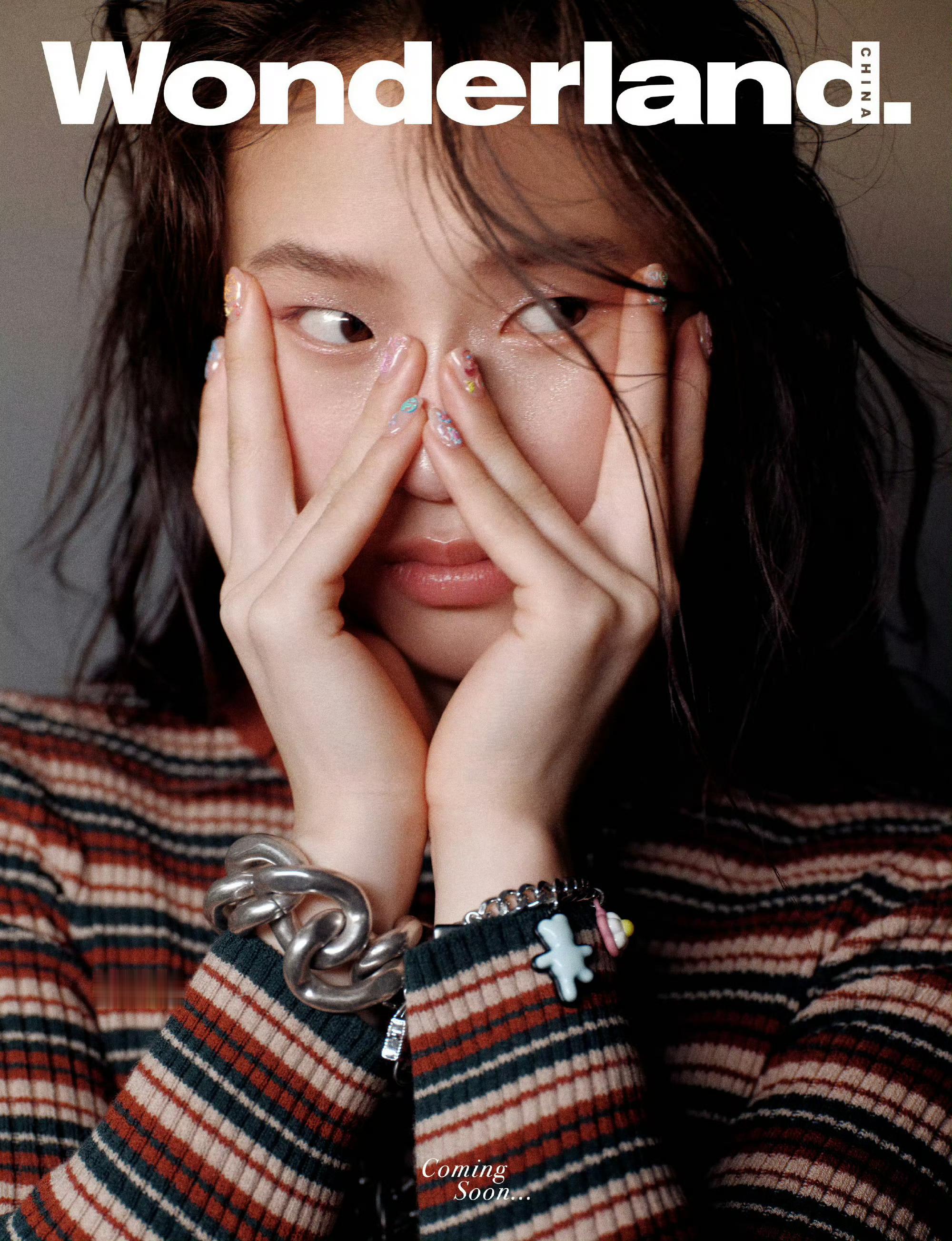 陈芋汐Wonderland. 中文版封面预告，泳池内外，跳台上下，期待少女的另一