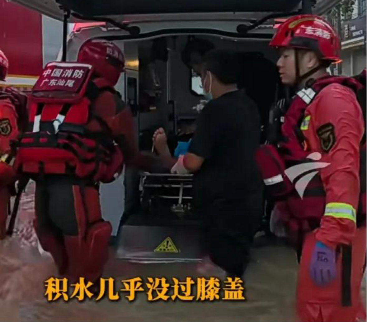 广东陆丰特大暴雨致河道决堤近日广东陆丰遭遇五十年一遇特大暴雨，局地累计降雨量超6