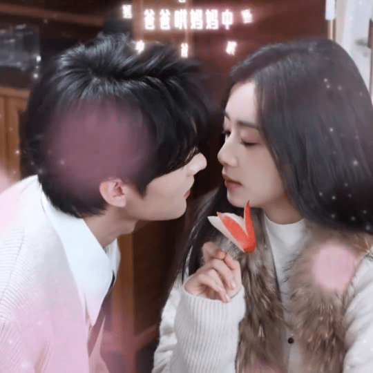 短剧出现了马年第1匹口碑黑马 父母与儿子的默契互动，每个细节都戳心，情感真挚又温