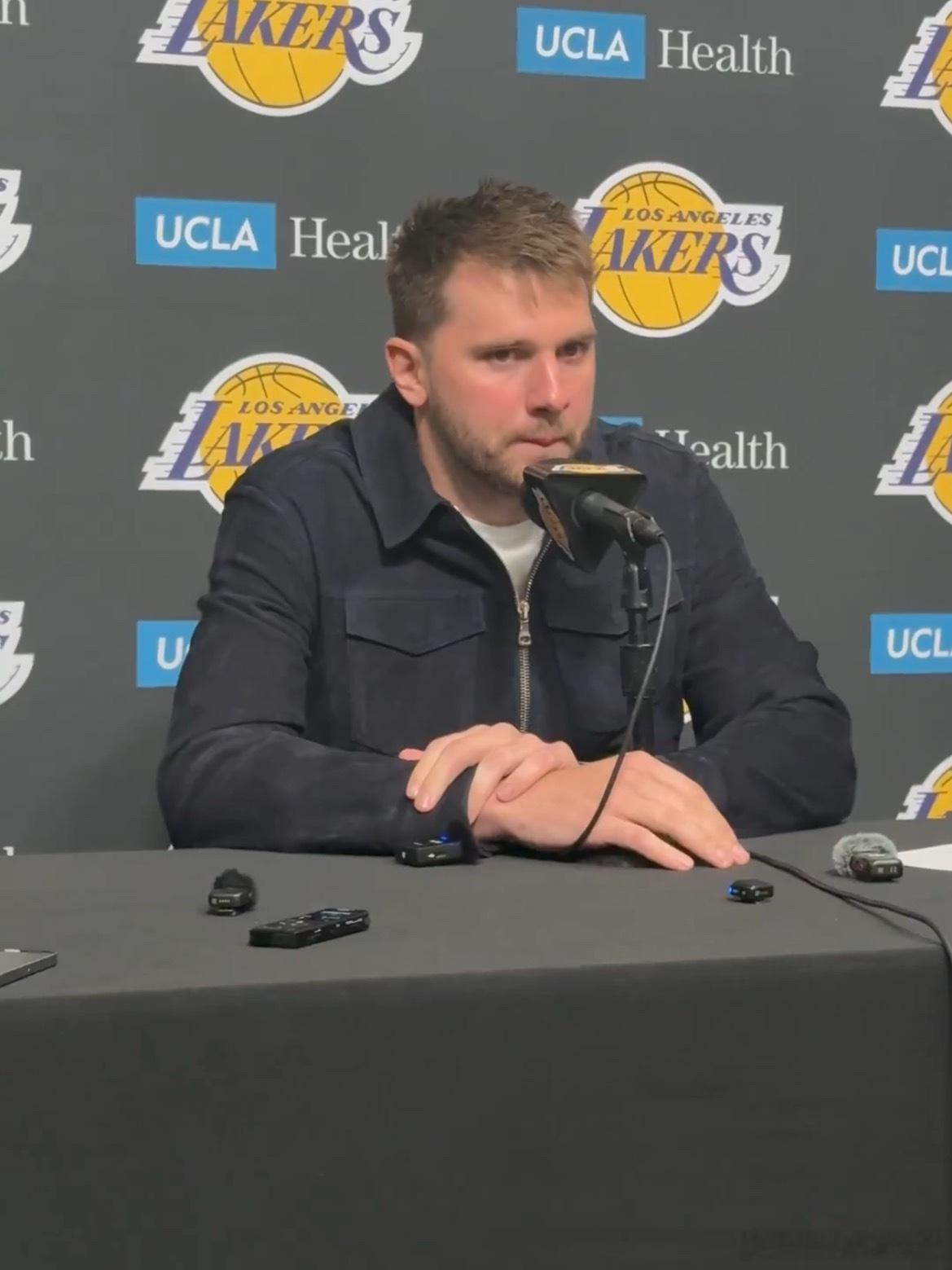 东契奇表示最后一投是他的责任：“我知道自己处于空位，但就是觉得距离有点远，就想运