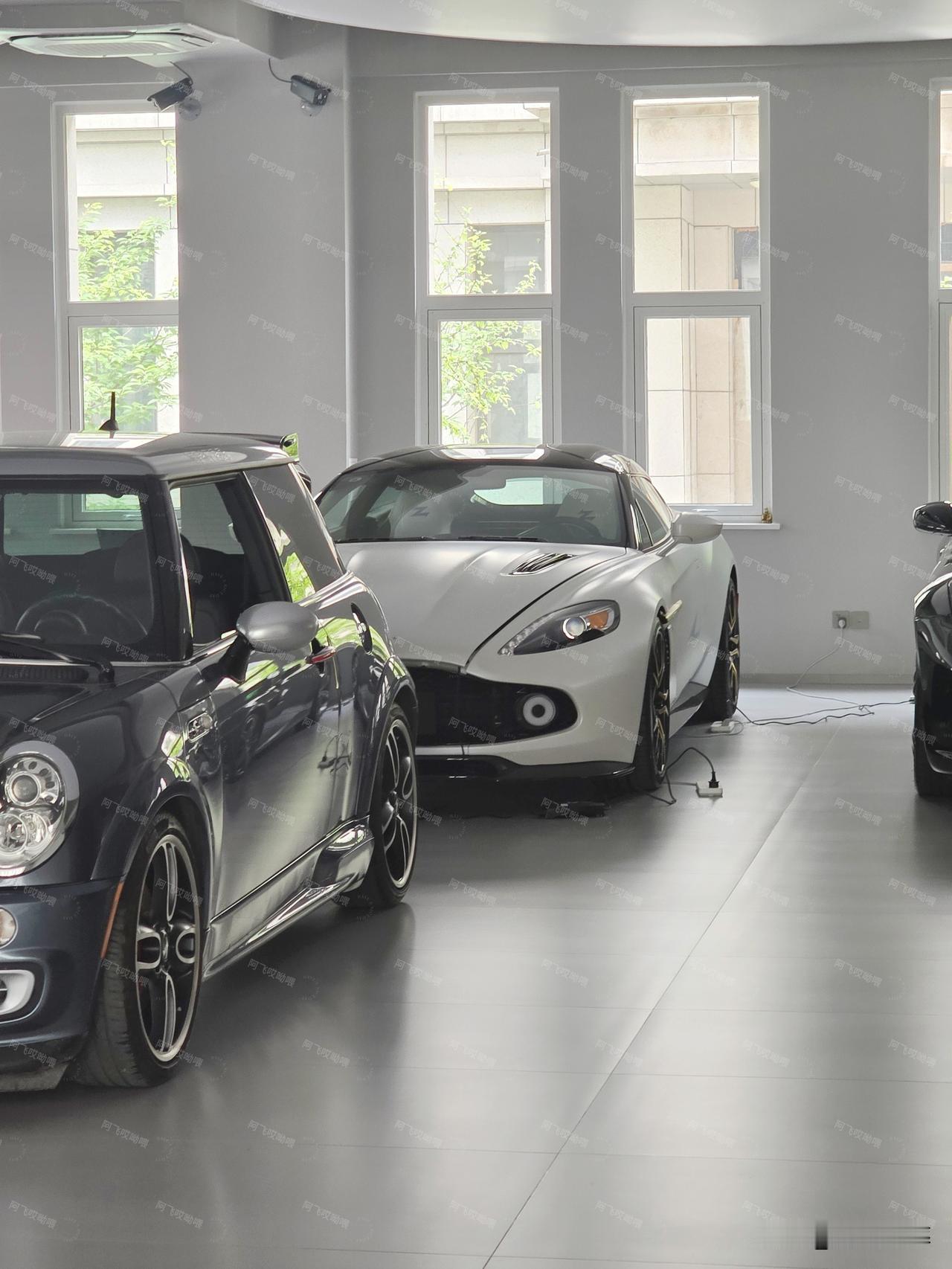什么车值得扒窗户偷看？中国大陆唯二阿斯顿·马丁Vanquish Zagato
