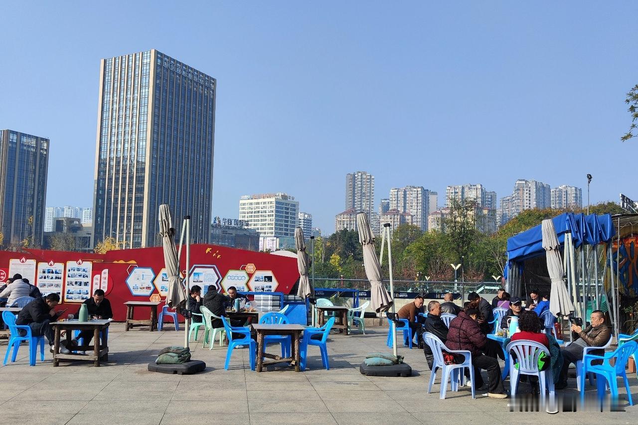 关爱卡。
相关部门的人要查，给看一下也不麻烦。给查就是了。