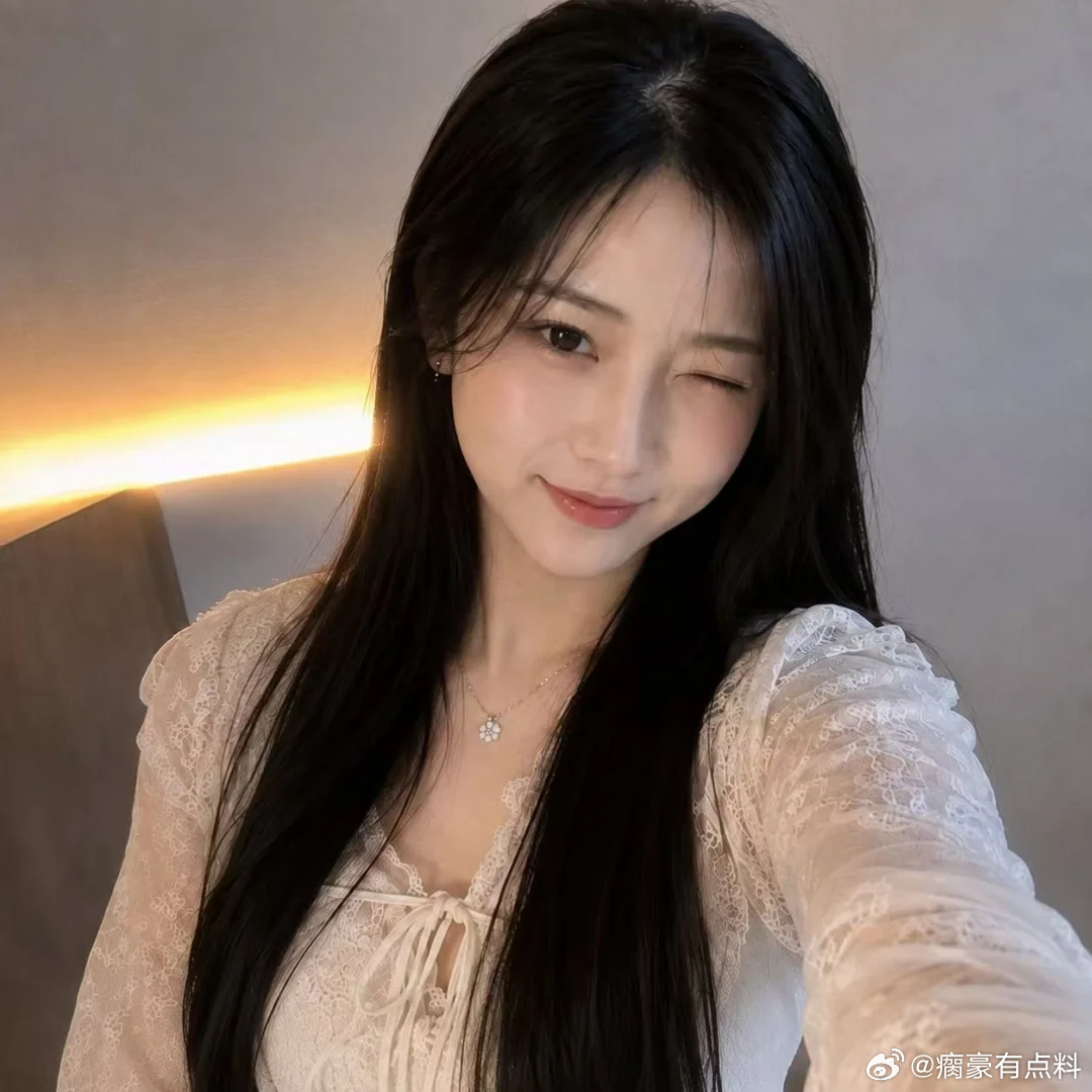 卡里克面临绝境！9人伤停的曼联拿什么阻挡科莫的高位压迫？👑欧冠：00:45👑