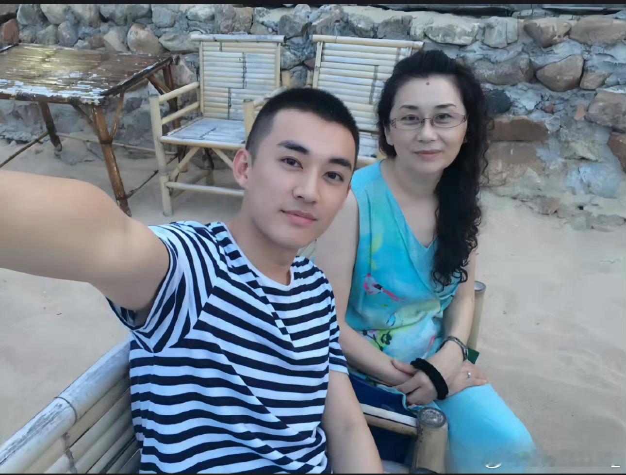 #刘学义谈给妈妈换肾##刘学义[超话]#刘学义真的很真诚有孝心，我相信上天给出的