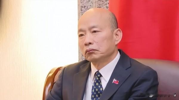 真是活该！韩国瑜飙骂国民党党团总召傅崐萁，要求其辞职，被蓝营痛批“忘恩负义”，被