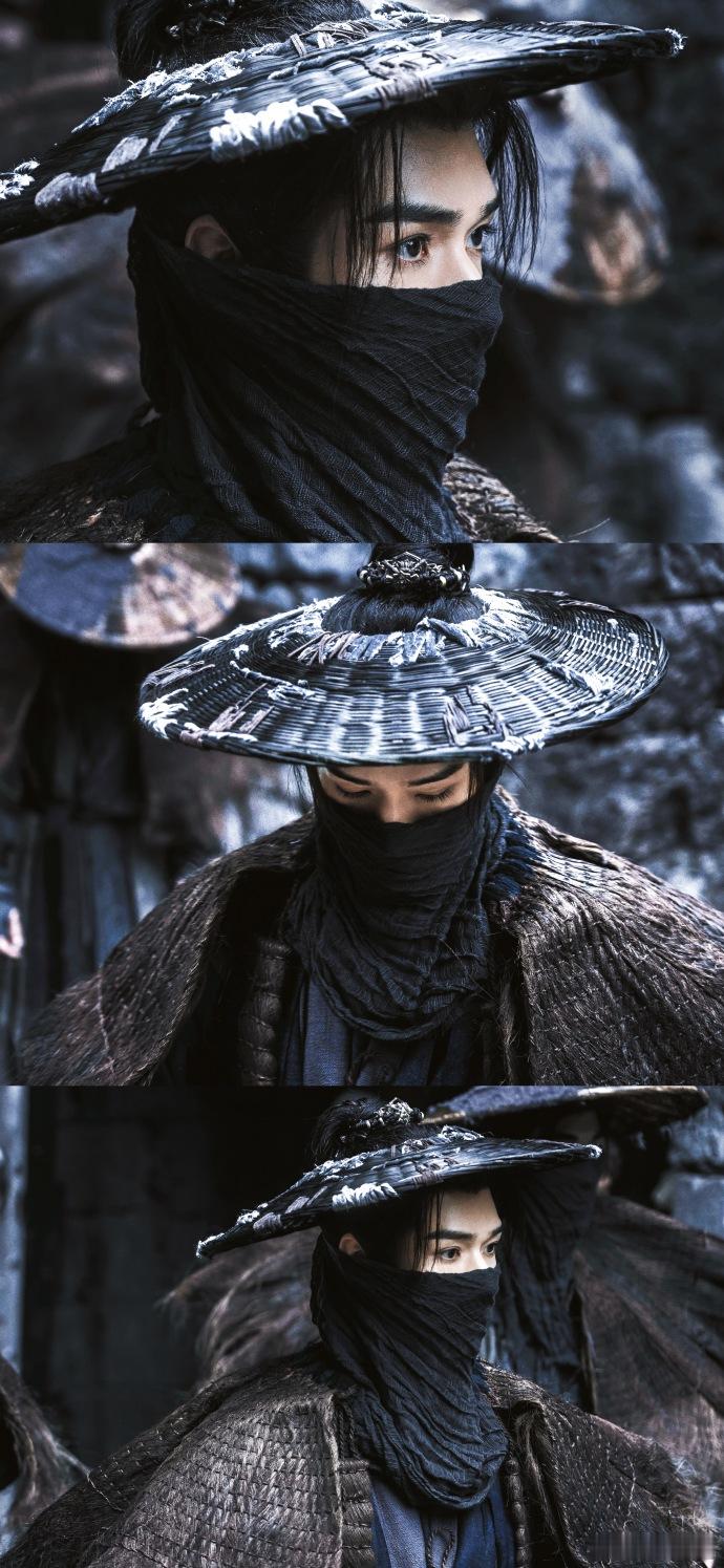 龚俊这是拿了毒舌男主的本子 苏暮雨这张嘴简直是淬了毒，同门面前直言不讳，外人面前