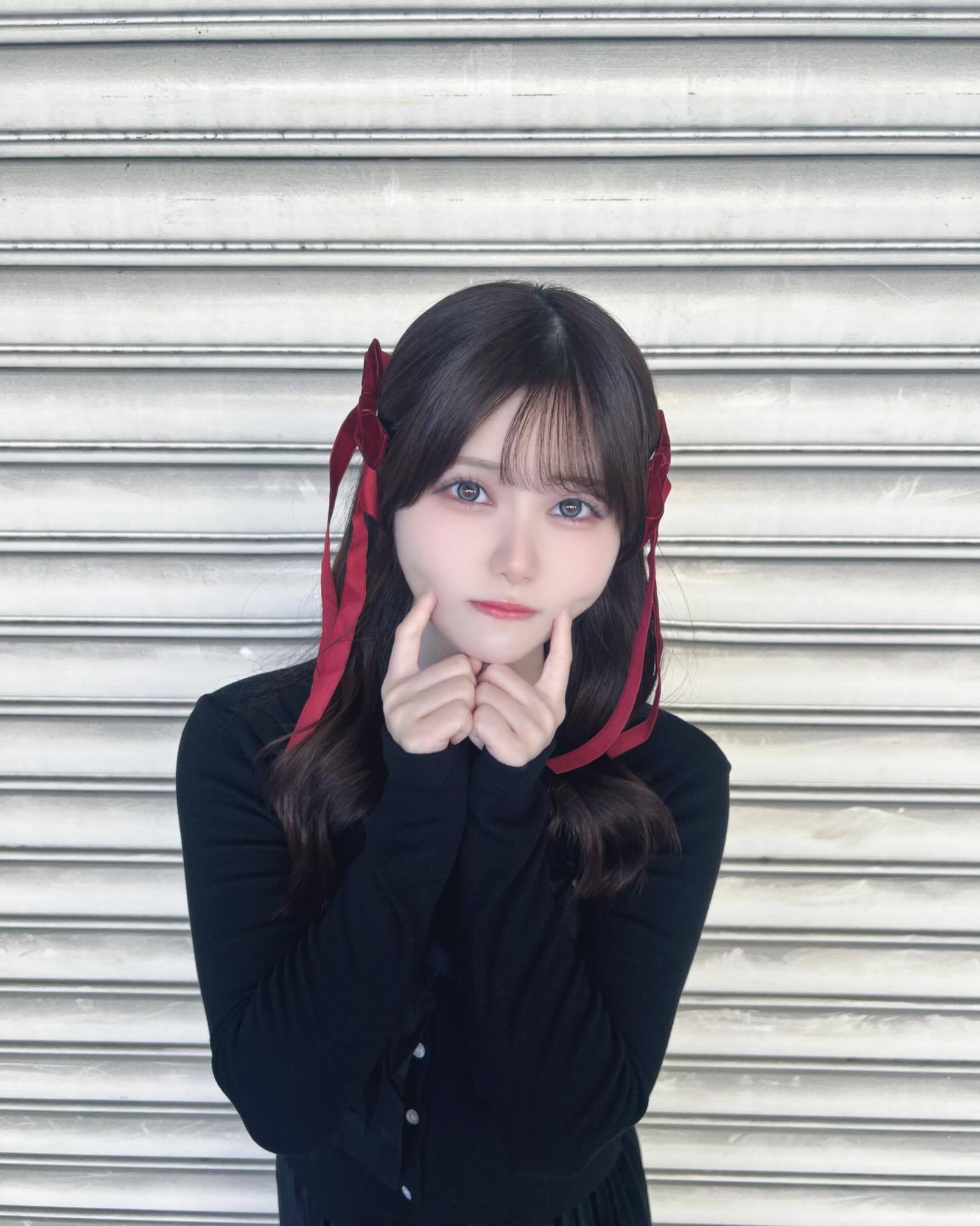 伊藤理々杏  「🎀💘」　ririagram