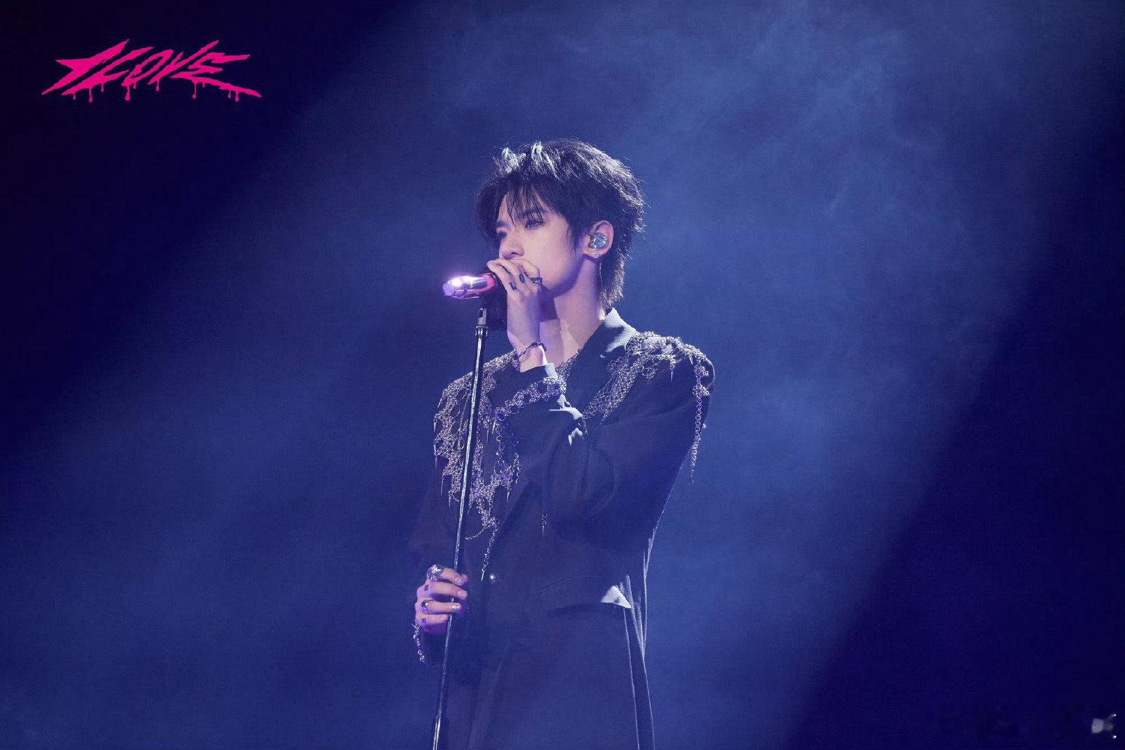 音乐缘计划导演说张峻豪属于舞台 导演说的也太真实了！张峻豪初见面紧张得像社恐弟弟