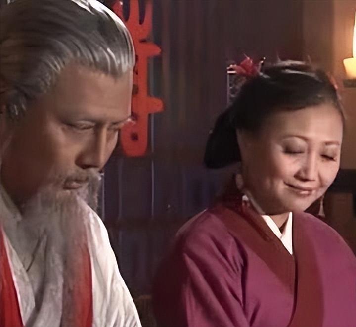 公元前1084年，72岁的姜子牙娶了68岁的马氏，洞房花烛夜，他发现马氏居然未经