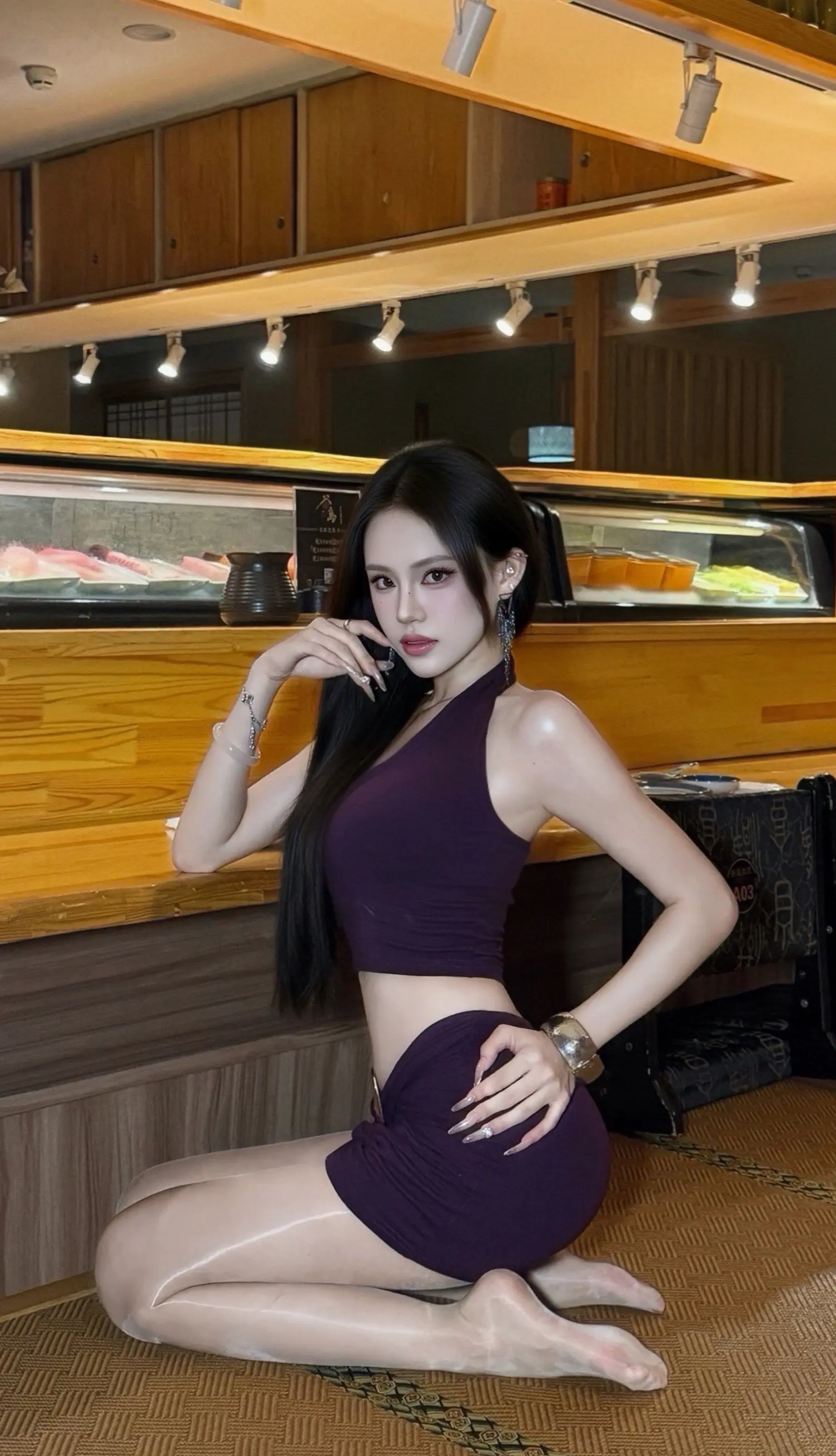 要不你和我谈吧 不忍心看你一直钓鱼.