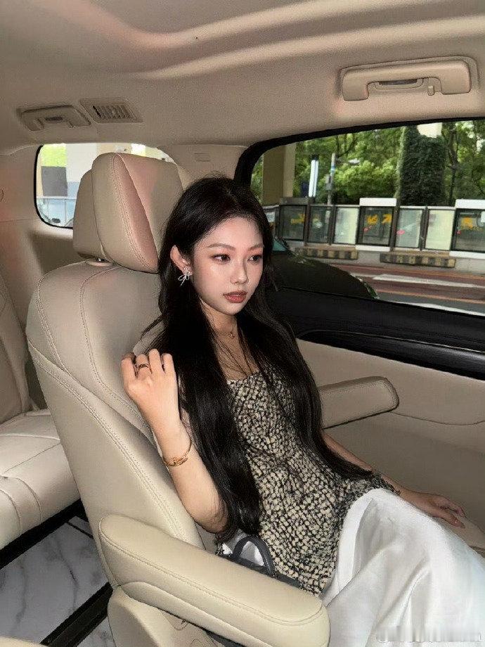 怦然心动20岁冬季学姐官宣 我不允许还有人不知道怦然心动定档了的，甚至看到里面的