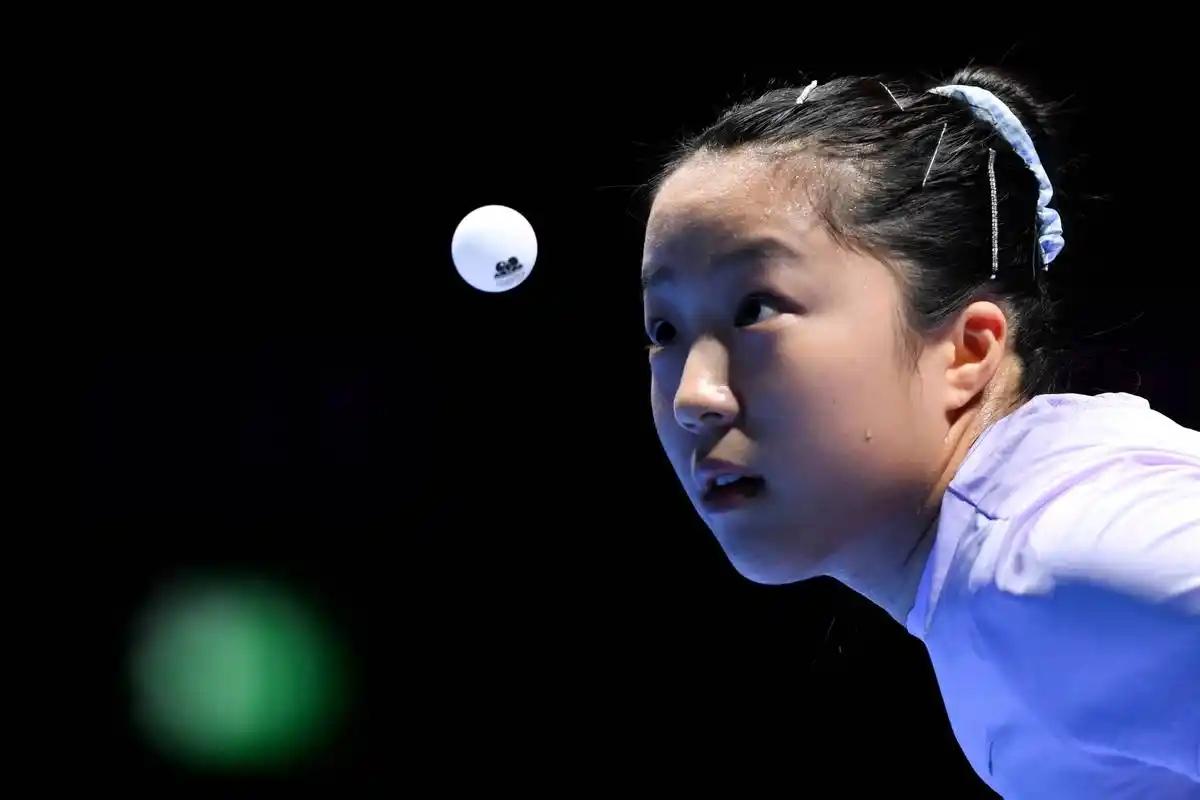 申裕斌特别生气的一点，日本女团 3:0 把韩国女团拿下之后的采访里，三名日本选手