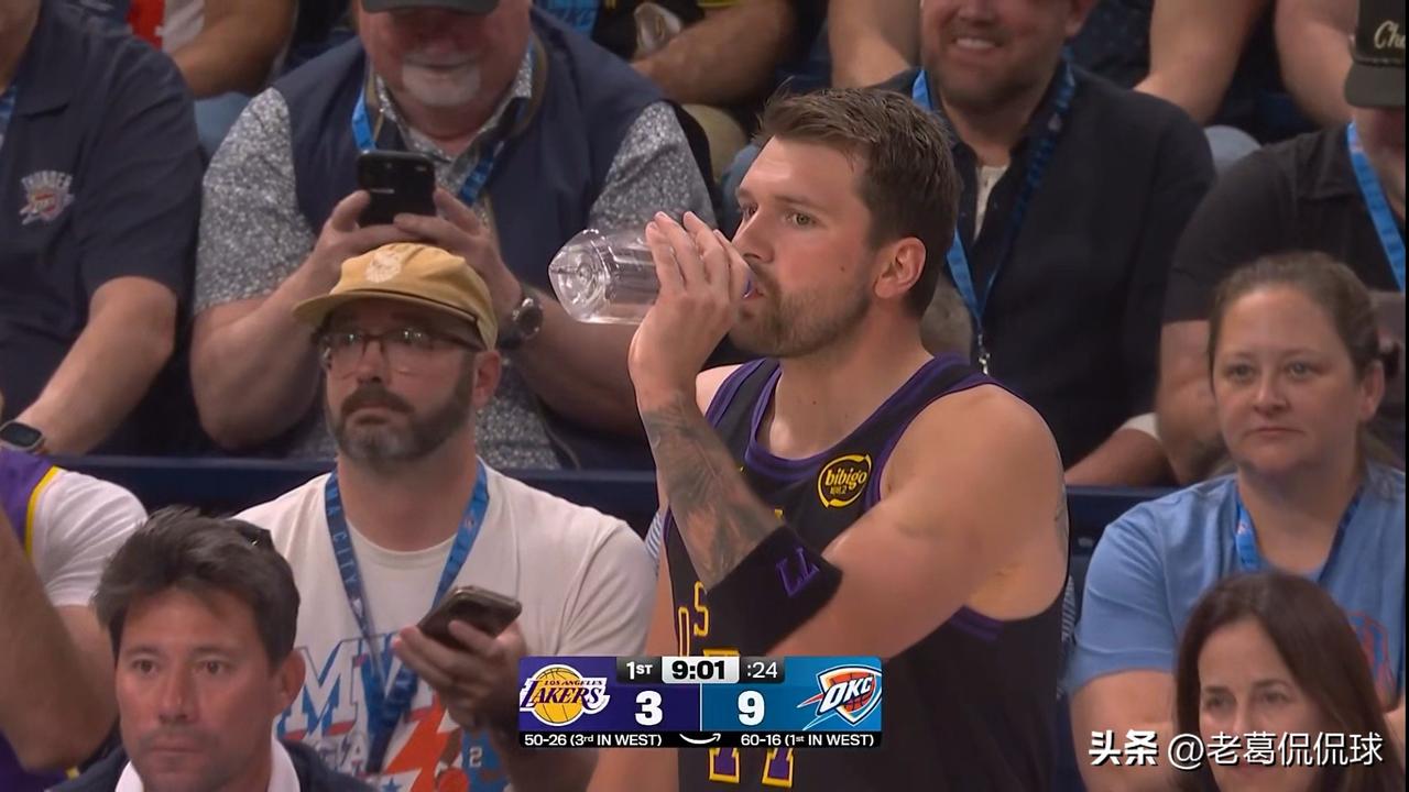 湖人当家球星东契奇真是彻底的哑火了！在今天湖人客场挑战雷霆的强强对话中，目前双方