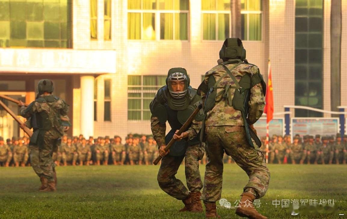陆战队新兵开训，既有191，也有95： ​​​