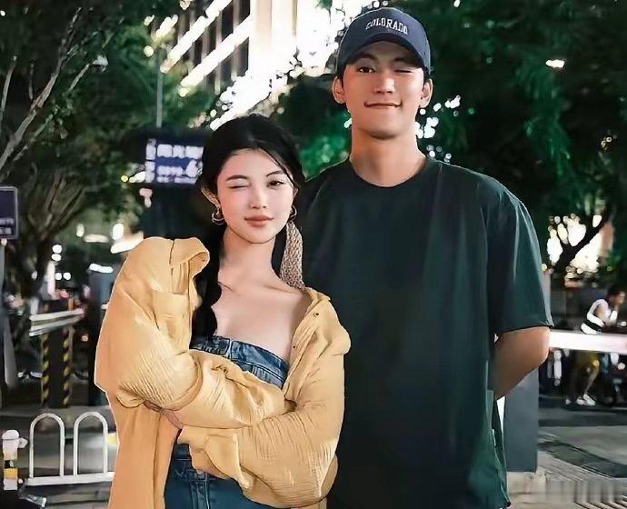 张天陈奕辰分手张天陈奕辰分分合合，2026年彻底分开当年二人因私密录音风波闹得全