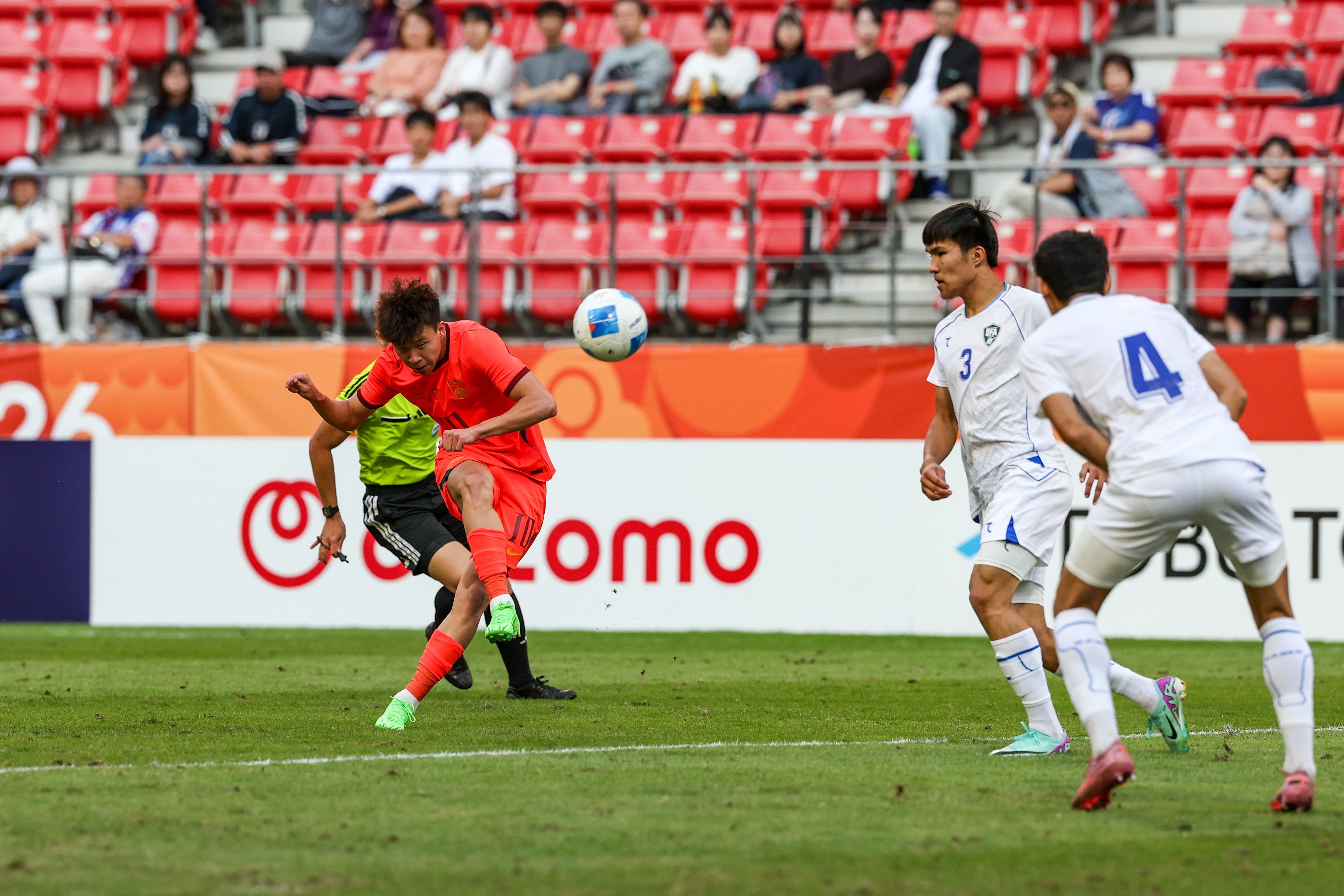 中国U23男足亚运会铜牌U23国足亚运会铜牌 李昊两度扑点！亚运男足三四名决赛，