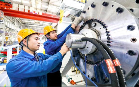 超越德国！中国首次拿下这个含金量极高的全球第一
 
“工欲善其事，必先利其器” 