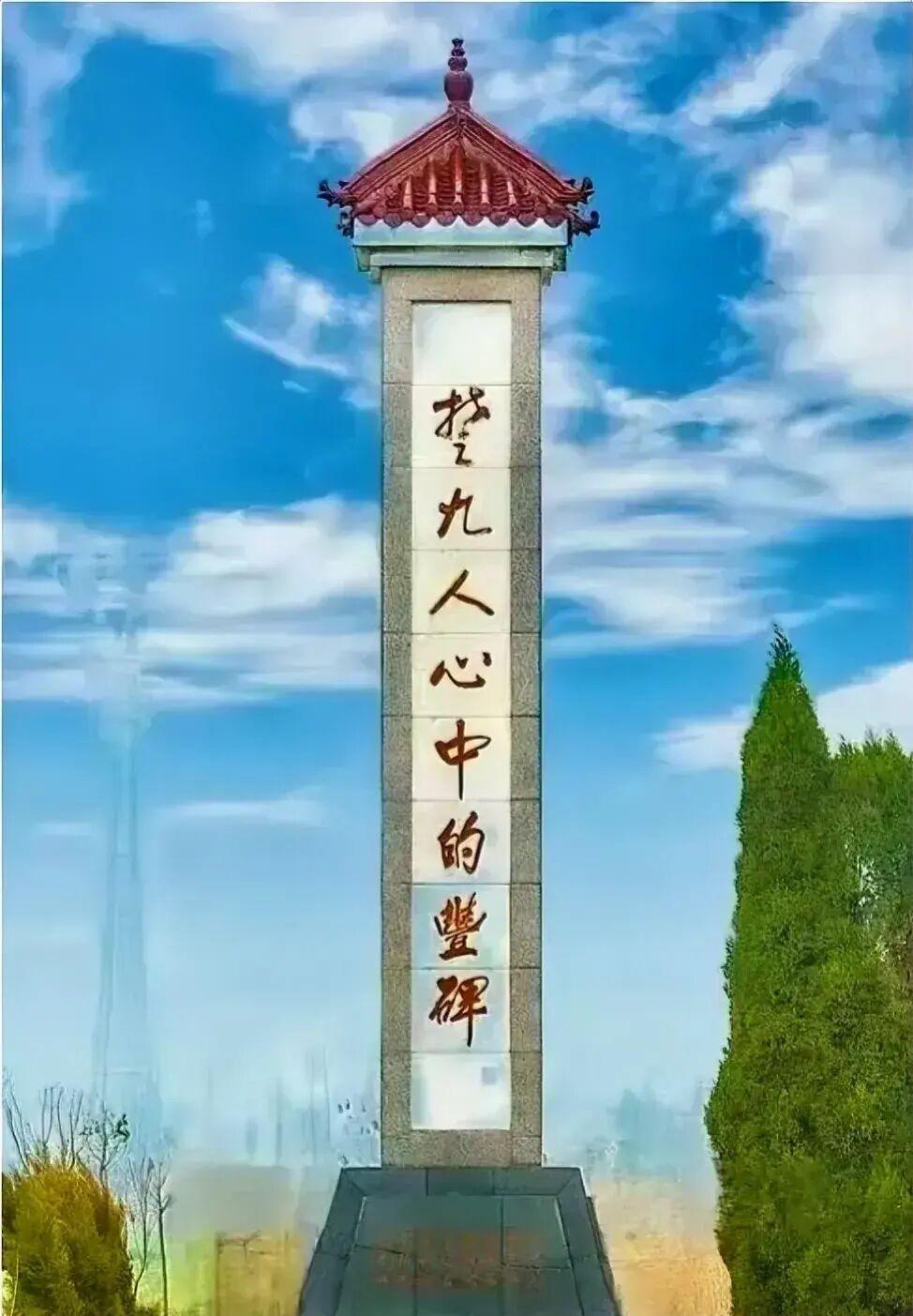 “龖”字一出，90%的人直接傻眼：这俩龙叠一起到底念啥？
高校50万人实测，能