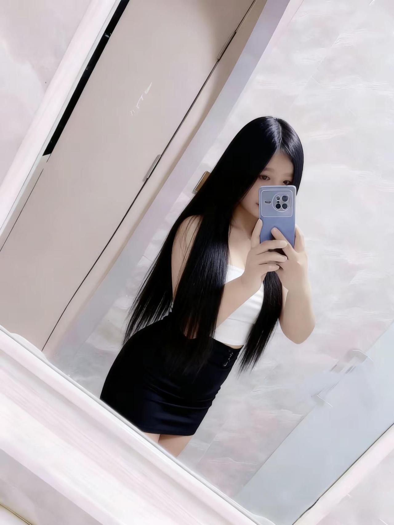 日常穿搭 小裙子 裙 日常搭配气质穿搭 黑色连衣裙